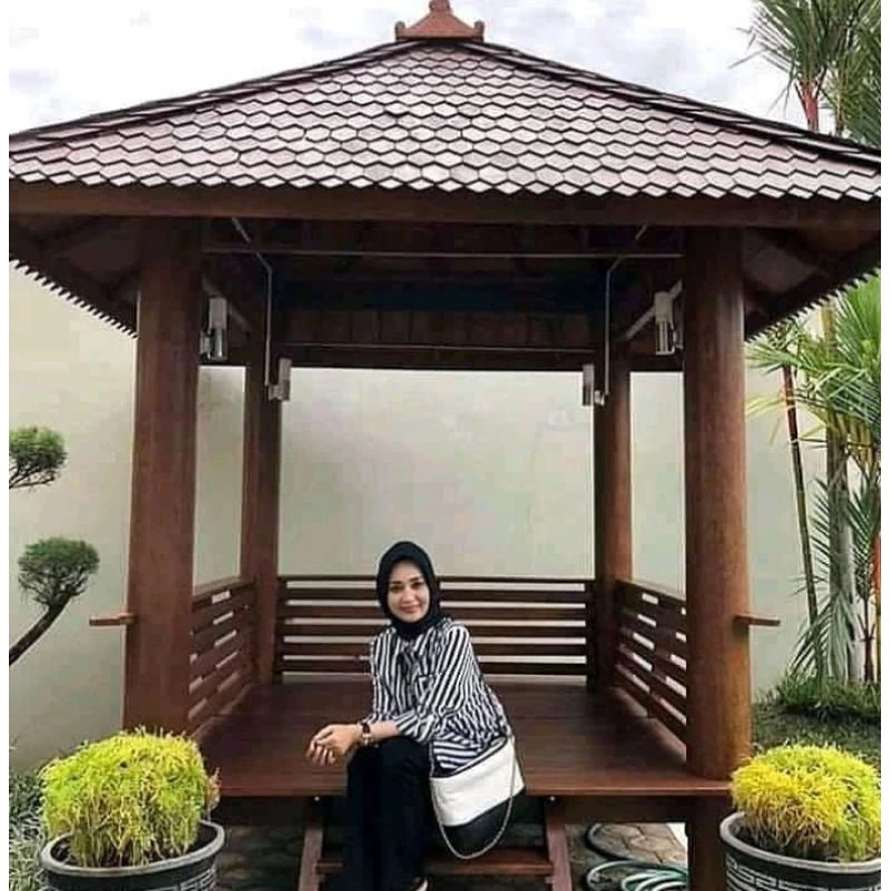 Gazebo Taman 2m x 2m Kayu Mahoni Lokal