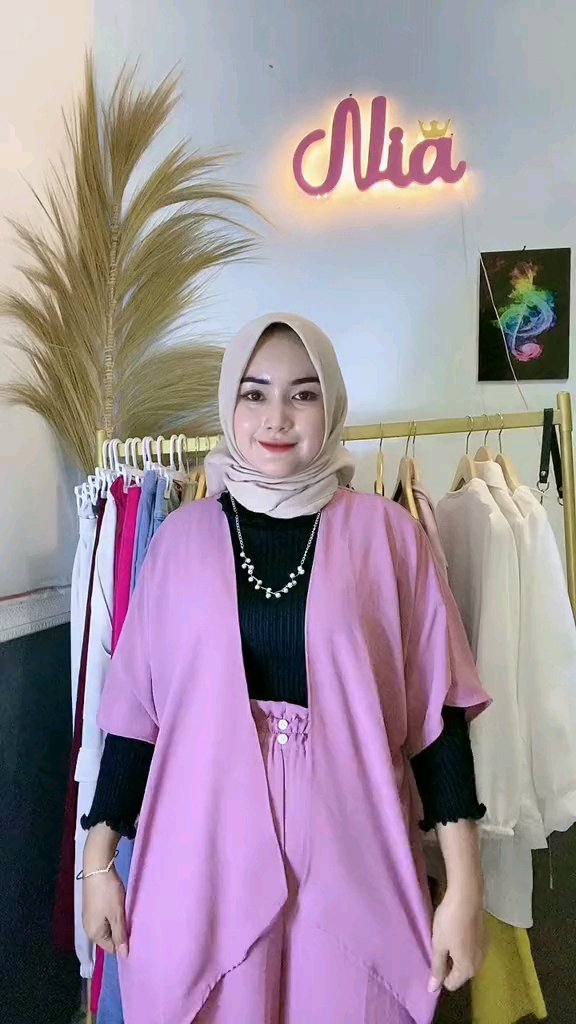 #ShopeeFashionHaul #NobarBarengvivo #shopeekaroke #shopeekaroke #shopeevideofeed #Harapan2023 #ootdselebgram #racunshopee100ribuan #vivoria
