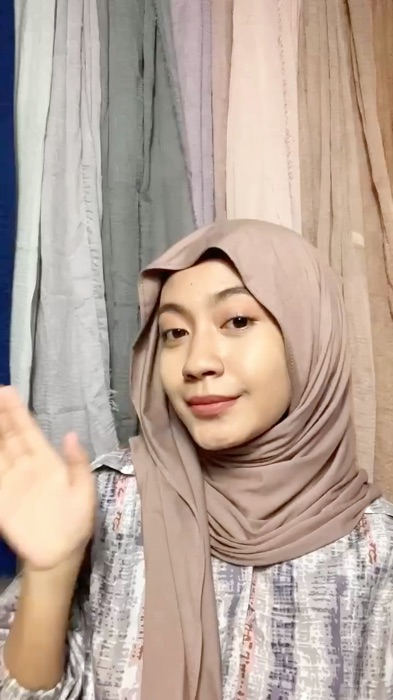 #1212shopeebirthdaysale #hijabmood #RacunShopee #ShopeeLook #ShopeeFashionHaul #pashminakaosrayon #ShopeeLahap