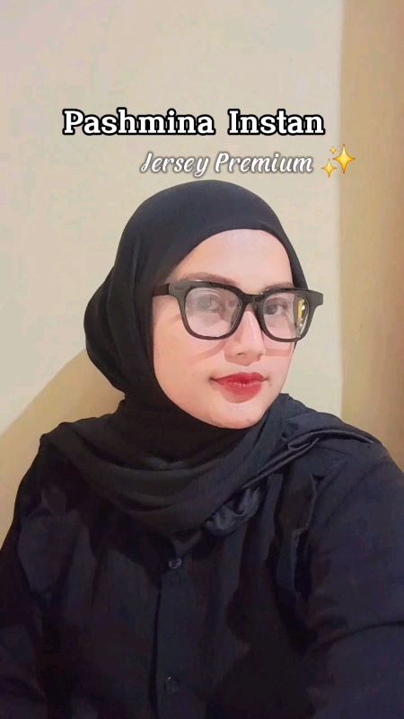 Rekomendasi Pashmina Instan Jersey Premium. Bahan halus kualitas oke . yuk cek out aja #shopeevideo #DiskonRacunShopee #shopeevideo #RacunShopee