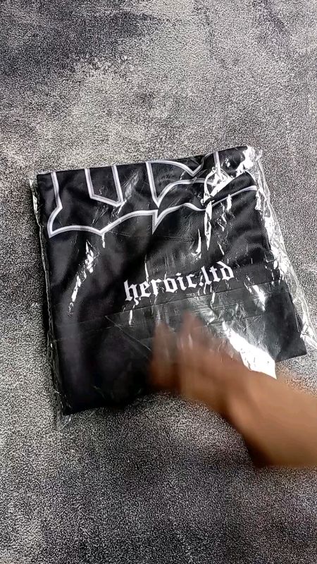 Ayo upgrade tampilanmu dengan jersey HEROICLIMITED #jerseybola #jerseytimnas #jerseycustom #jerseymurah #RacunShopee #outfitideas #outfitinspiration