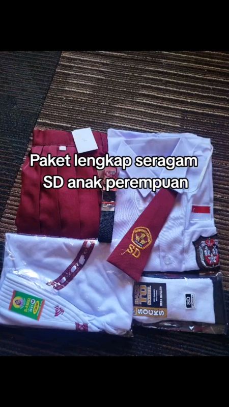 asli murah banget. paket lengkap seragam SD. #seragamsekolah