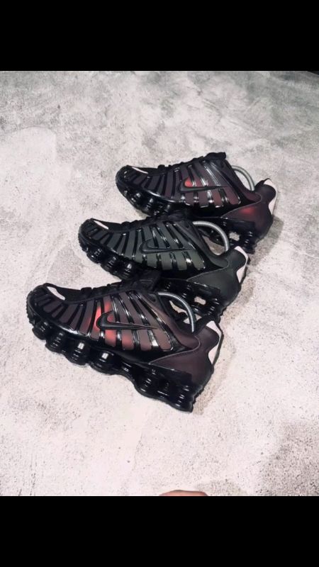 Sepatu bunglon #sepatuNikeTn #OOTDFashionShopee #PromoNonStop #ngakak #BadaiTapiBudget #SpillRacunShopee #ViralDiShopeeVideo #DiskonRacunShopee #fyp