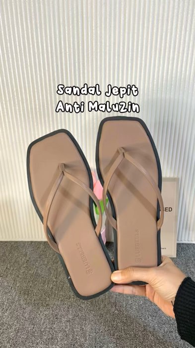 Sandal jepit tapi gak malu2in #ShopeeCOD #Diskon50Persen #Diskon40RB #DiskonRacunShopee #ShopeeFashionHaul #sandalwanita #sandaljepit