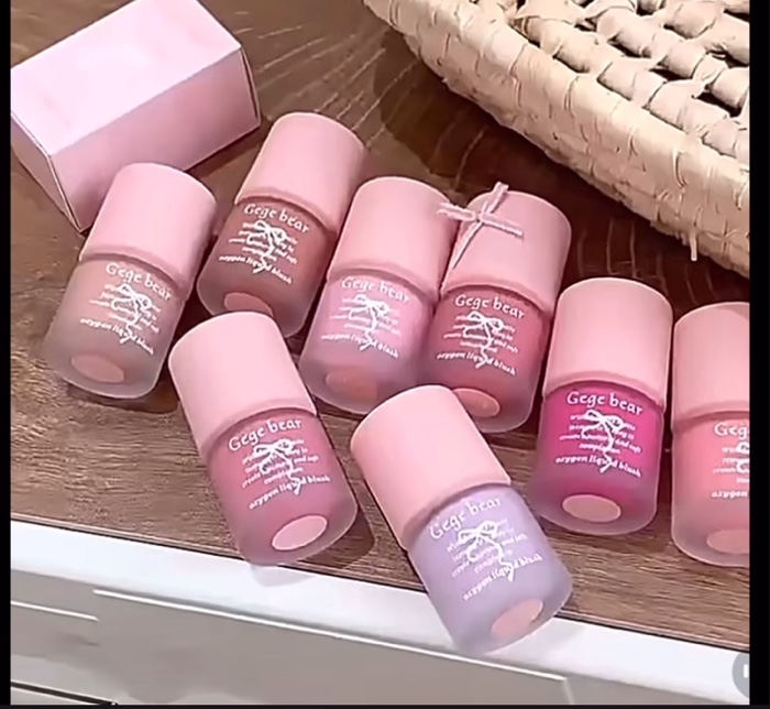 Temukan Blus-on liquid Matte #blushonviral #blushon #viralvideo #shopeebeauty🌷 #shopeevideo #shipeeviral #video