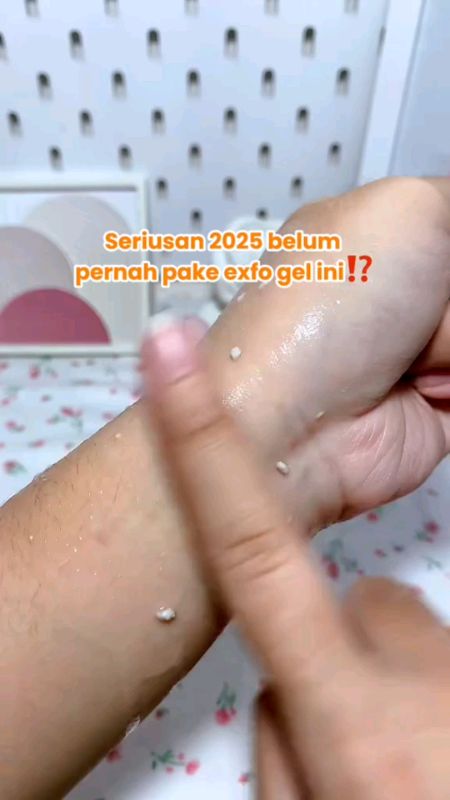 #gmeelanexfoliating #exfoliatinggel #RacunShopee #SpillBawaBerkah #ShopeeLook #ShopeeFashionHaul #ShopeeBeautyHaul #gmeelanskincare #gmeelan #exfo