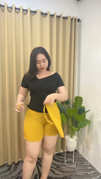 Celana bahan airflow muat smpai bb 75 yaa buruan langsung ambil#rok #shopefitcheck #ShopeeFashionHaul #shopeevideo #rokcelana