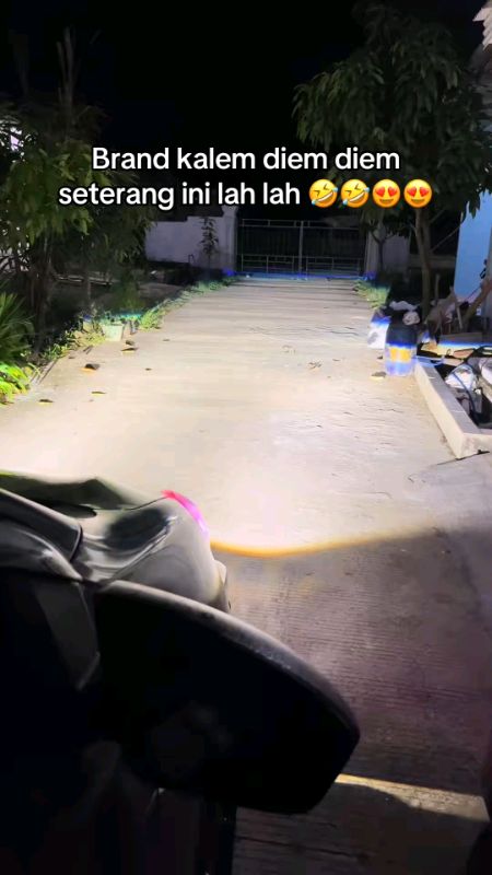 Lampu proji foglamp surow#lampuprojie#lampufoglamp#surow#PromoNonStop#Diskon50Persen#ShopeeLook#ViralDiShopeeVideo#SpillBawaBerkah