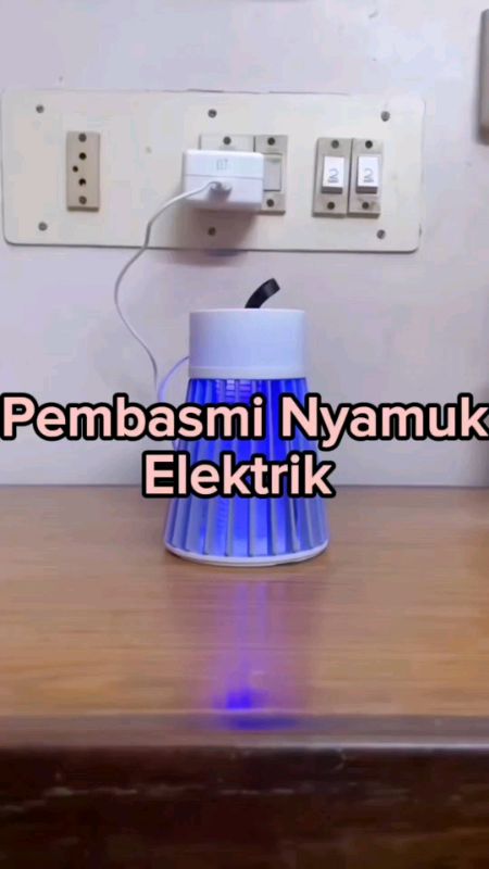 Pembasmi nyamuk elektrik #pembasminyamukelektrik #ViralDiShopeeVideo #SpillRacunShopee #RacunShopeeCheck #ShopeeLook #ShopeeHaul #Cashback40Persen