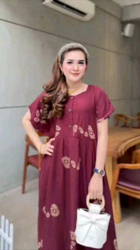 Daster jumbo cantik premium😍#RacunShopeeCheck#ShopeeFashionHaul#SpillBawaBerkah#ShopeeLook#shopeevideo#dasterjumbo#dastercantik#ShopeeCOD#ShopeeHaul