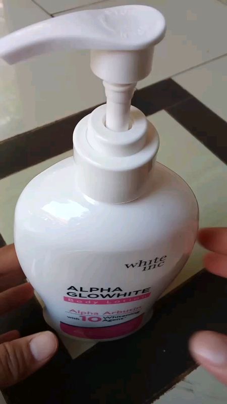 Body lotion whitening murah banget✨✨✨ #SpillRacunShopee #RacunShopeeCantik #fyp #SpillBawaBerkah