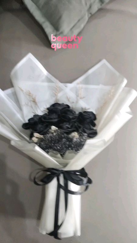 bouqet cantik #bouqet #bouqetbunga #bungaartificial #bunga #ViralDiShopeeVideo