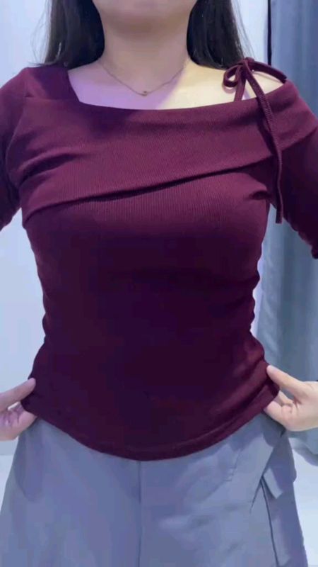 Sabrina Top~Sabrina knit Top ~Atasan W....  x#sabrinatopsabrinaknittopatasanw...#apillpakaianwanita #spillracunshoppee #SpillBawaBerkah #fyp