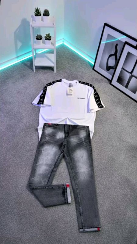 outfit gantengmu der siap di pakai buat nongki 😜🫵😎#ideoutfit #outfitinspiration #kaosdistro #kaoskekinian #celanajeans #celanapanjangpria