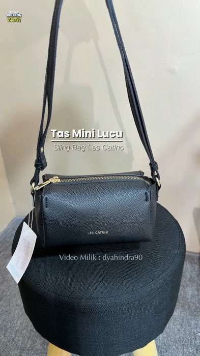 Tas mini les catino lucu #lescatino #taslescatino #tasmini #slingbag #taswanita #ShopeeLook #GratisOngkirRP0 #ViralDiShopeeVideo