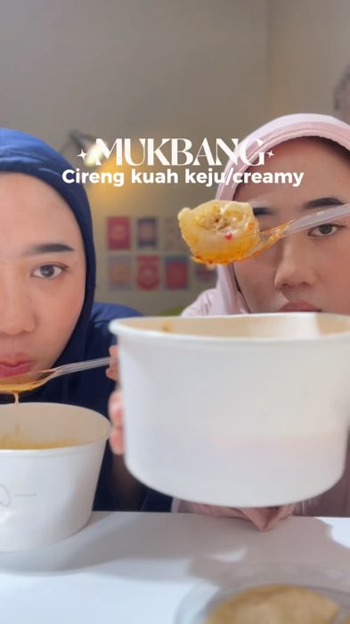 #mukbangeatingshow #cirengkuahkeju #cirengisiayamsuwir #cirengviral #cirengkuahcreamy #asmrsounds #makananviral #cemilanviral #enakbanget #cirengkuah