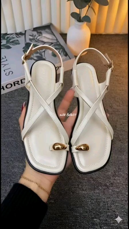 #GratisOngkirRP0 #RacunShopee #Diskon50Persen #ShopeeCOD #SpillRacunShopee #Cashback50Persen #sandalflat #sandalcantik #sandalviral