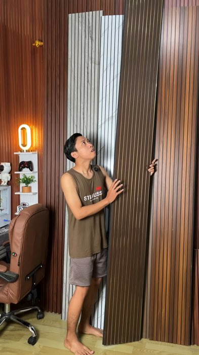 Wpc 30cm ready #wpc #wpcwoodpanel #wpcwallpanel #pvc #wallpanel #wpcwallpanelmurah #listgoldmouldingdinding