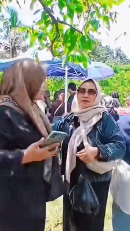 herbisida yang ampuh membasmi berbagai macam rumput#herbisida #herbisidakrestara #krestara135sl #petani