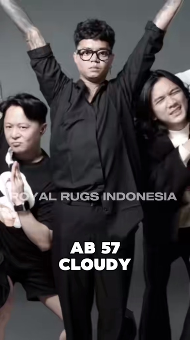 Member AAA Clan dengan karpet Royal Rugs Indonesia☺️ yang mana favorite kalian #aaaclan #marapthon #fyp #yb #kingaloy