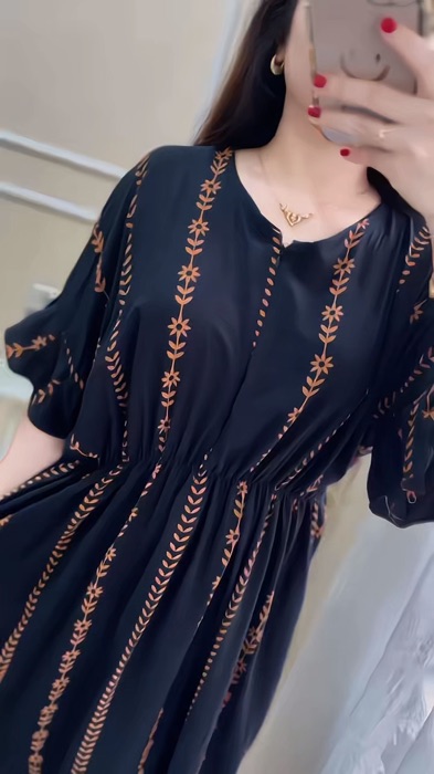 cantik banget,mana bahanya adem#ShopeeFashionHaul #ShopeeCOD #shopeevideo #dasterbusui #dasterbali #xyzbca #fypshopeevideo #dasterkekinian #affiliatem