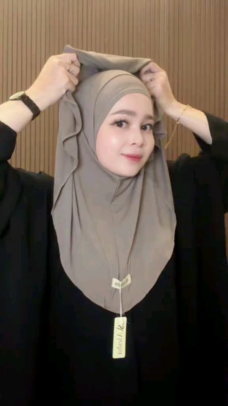 #vanyabergo #bergoinstan #kalishaxmima #jilbabinstan