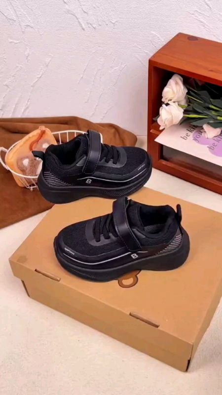 Sepatu sekolah anak #sepatusekolah #fyp #GratisOngkirRP0 #shopeevideo #ViralDiShopeeVideo #videoshopee #ShopeeLook #DiskonRacunShopee