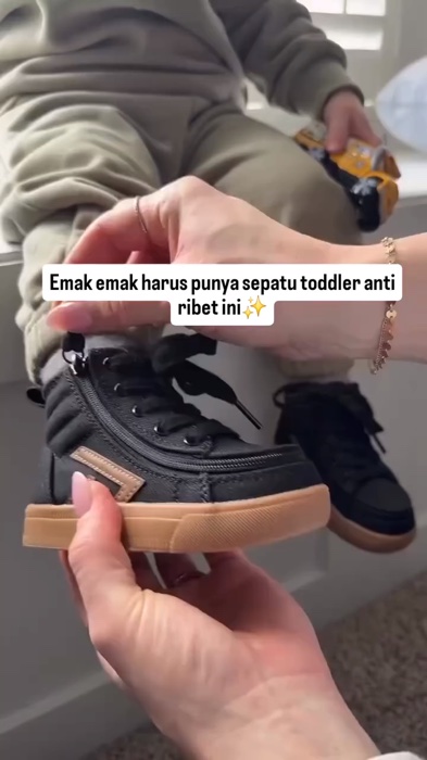 Belum ada di oyen baru yg ini #produkbintanglima #videoshopee #shopeevideo #fyp #peralatanrumahtangga #sepatubayi #sepatuanak #sepatusneakers