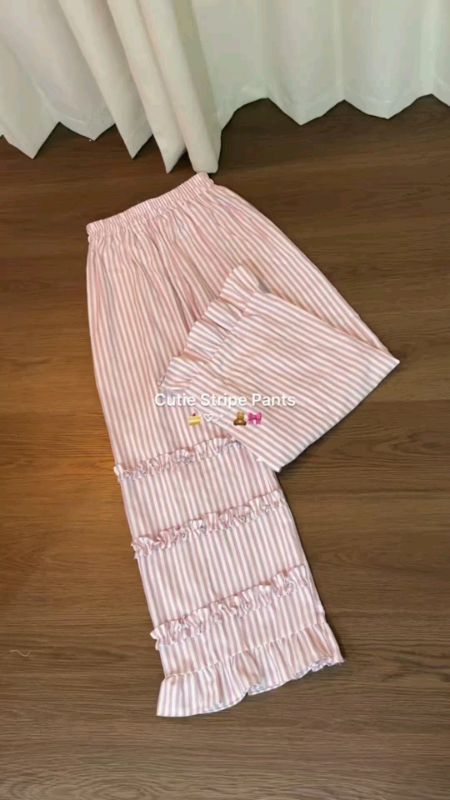 #RacunShopee #SpillRacunShopee #OOTDFashionShopee #ViralDiShopeeVideo #stripepants #celanastripe