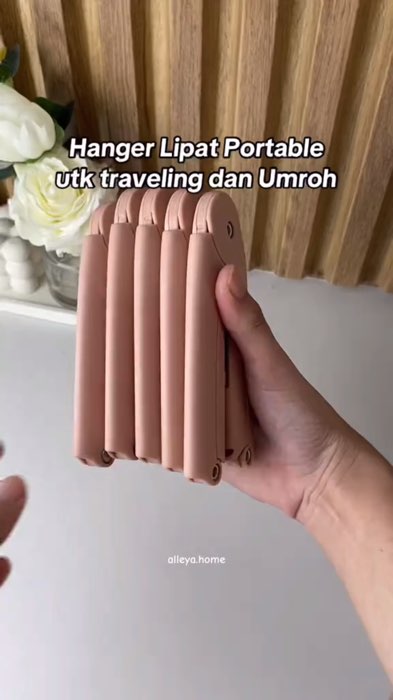 Hanger lipat portable untuk travel, liburan, berangkat umroh dan haji #hanger #hangerlipat #hangerlipatportable