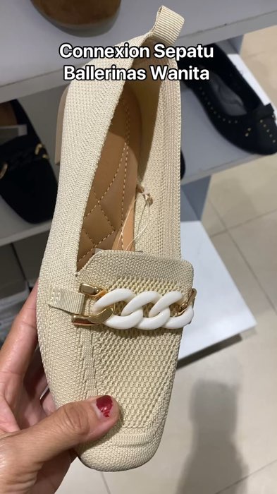 Rekomendasi sepatu wanita #flatshoes#sepatuwanita#connexion#RacunShopee#shopeevideo#ShopeeLook#ShopeeCOD