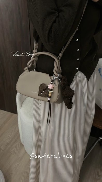 Sling bag mini classy bostanten in apricot🤎 #bostantenbag #venetabag #PromoNonStop #taswanita #RacunShopee