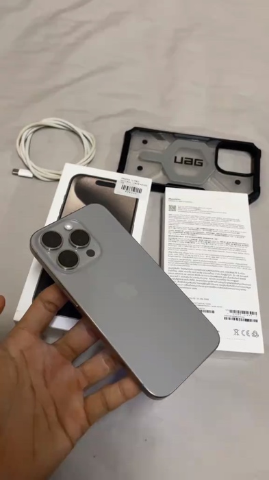Udah makin terjangkau #iphone15pro #fyp #fypシ #RacunShopee #SpillRacunShopee #RacunShopeeCheck #iphone15promurah #iphonemurah #iphone15pro128gb