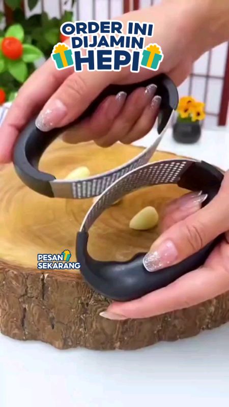 alat pengupas bawang serba guna #alatpengupasbawang #peralatanrumahtangga #peralatandapur #RacunShopee #GratisOngkirRP0      #PromoNonStop