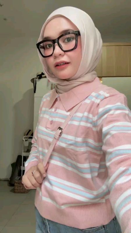 Baju Wanita Collar Blouse #collaryblouse #haulshopee #bajuwanitakekinian #atasanwanita #racunshopeee #RacunShopeeLokal