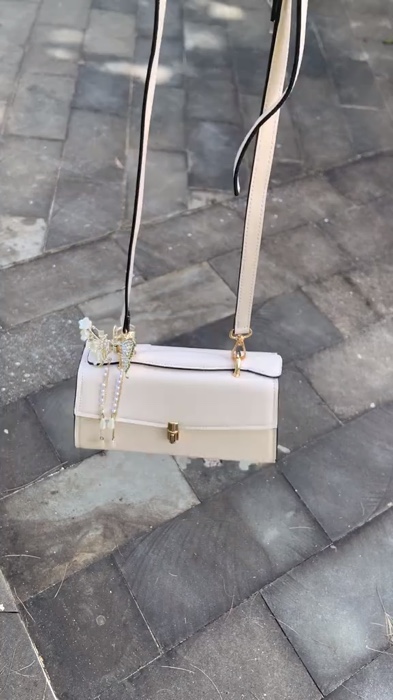 Tas Selempang Wanita #SpillBawaBerkah #Cashback20Persen #ViralDiShopeeVideo #RacunShopee#SpillRacunShopee #DiskonRacunShopee #BeautyFest