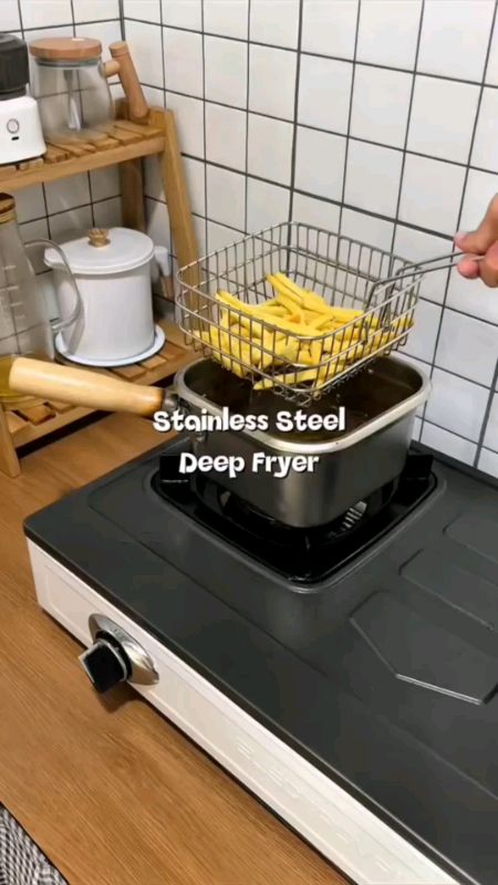 deep fryer stainless #tifale #tifalesquiradeepfrypanatainless #deepfryerstainless #alatdapur #GratisOngkirRP0 #ViralDiShopeeVideo #GakNyeselBeliIni