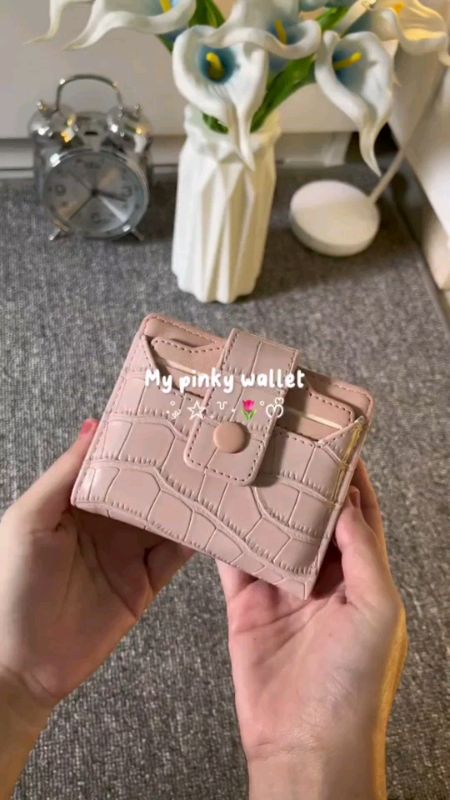 dompet cantik.. #dompetwanita #shopeevideo #ShopeeReview #afiliateshopee