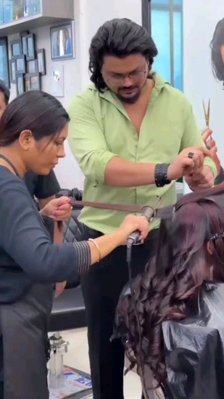 #saloncurlytong #curlyhair #curlyhairtutorial #RacunShopeeCheck #RacunShopee #TermurahDiShopee #CantikGaHarusMahal #ShopeeBeautyHaul