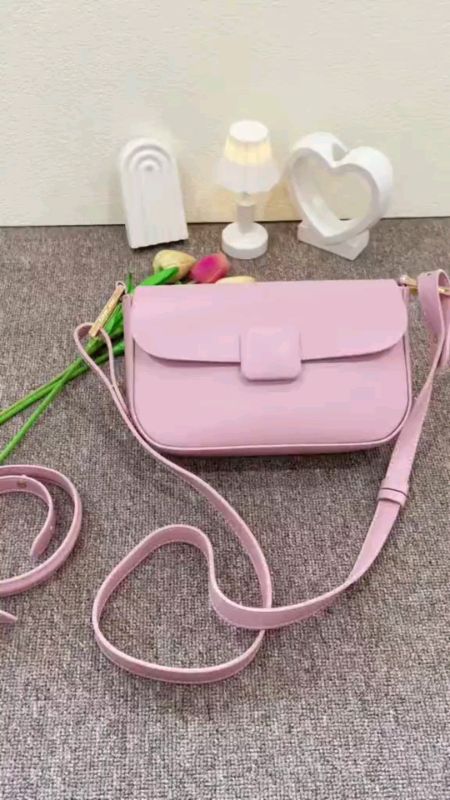 ashley bag JimsHoney #taswanita #tasselempang #jimshoneyofficial #tasmewah #tasterbaru #RamadhanShopeeLook #RacunShopee #SpillBawaBerkah #Diskon40RB