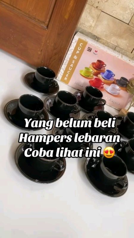Set cangkir keramik#ShopeeLook #shopeevideo #shopeepyf #ShopeeReview #shopeecod #