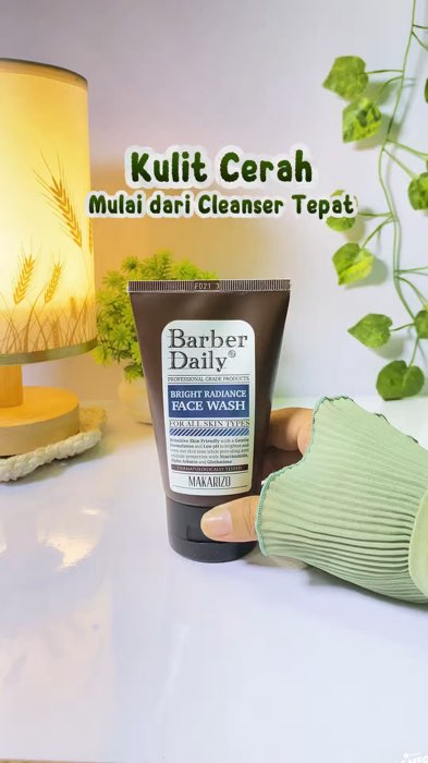 Kulit cerah pakai facial wash ini #makarizobaberdaily #baberdaily #baberdailyfacewash #facewashbrightening #ViralDiShopeeVideo #BadaiTapiBudget