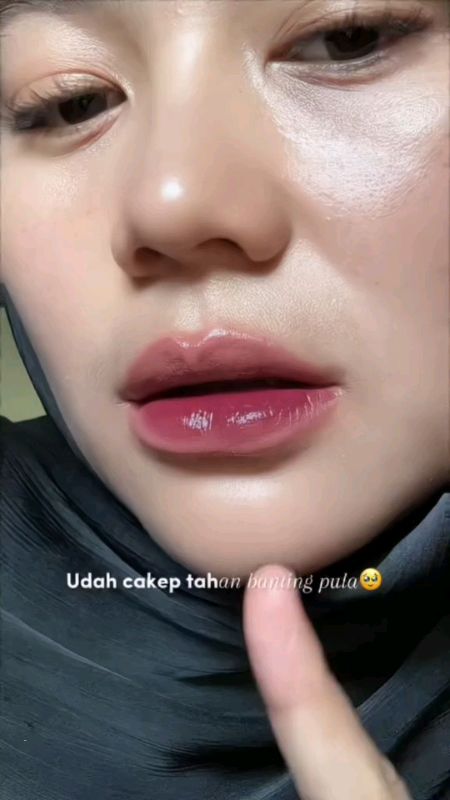 #lipglaze #makeover #RacunShopeeCheck #ShopeeBeautyHaul #GakNyeselBeliIni #DiskonRacunShopee