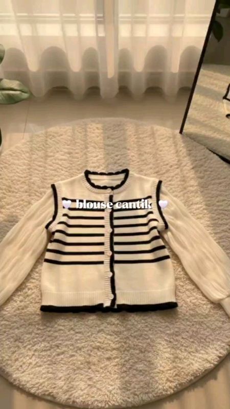 Cardigan rajut sweater Korean #RacunShopee #ShopeeCOD #OOTDFashionShopee #ooutfitkekinian #NyeselGakBeli #GratisOngkirRP0 #ShopeeLook #cardiganrajut