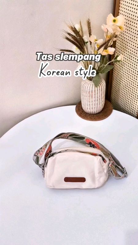 #promoshopeevideo #GratisOngkirRP0 #ShopeeCOD #PromoNonStop #slingbag #shoulderbag #taswanita