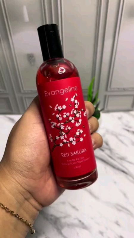 parfum tahan lama  evangeline#evangelineparfum #evangeline #parfumrekomended #fyp#VideoViralDiShopee  #RacunShopee #GratisOngkirRP0 #GakNyeselBeliIni