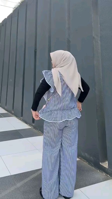 Setelan Wanita Motif Salur Panjang & Vest Atasan Casual Simple Outfit H..#ShopeeCOD #chopiberkah #ShopeeLook #fypp