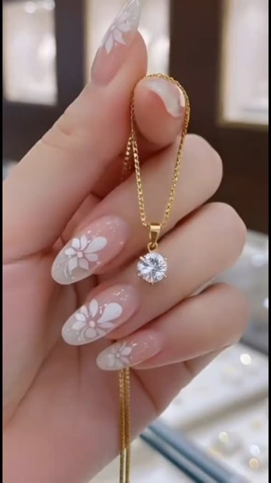 Kalung liontin cantik 😍 #ShopeeCOD #racunshopeemurah #shopeebawaberkah🤲❤️❤️ #affiliateshopeetrending #fypshopeevideo #kalungmutiara #kalungtitanium