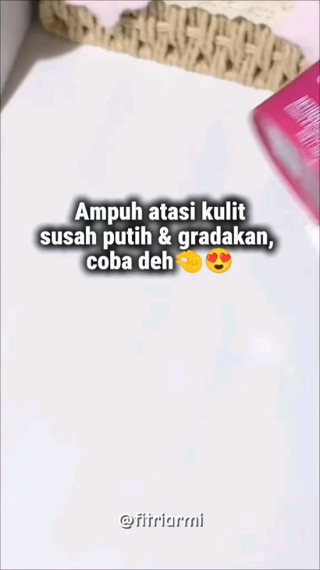 ampuh atasi kulit gradakan #SpillRacunShoopee #racunshopee #glad2glowpeachretinolmoisturizer #glad2glowretinolmoisturizer #glad2glowretinol