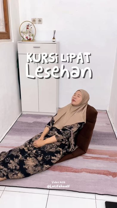 Udah punya belum? #kursilipat #kursilipatlesehan #kursilipatserbaguna #GratisOngkirRP0 #TermurahDiShopee #PromoNonStop #ViralDiShopeeVideo